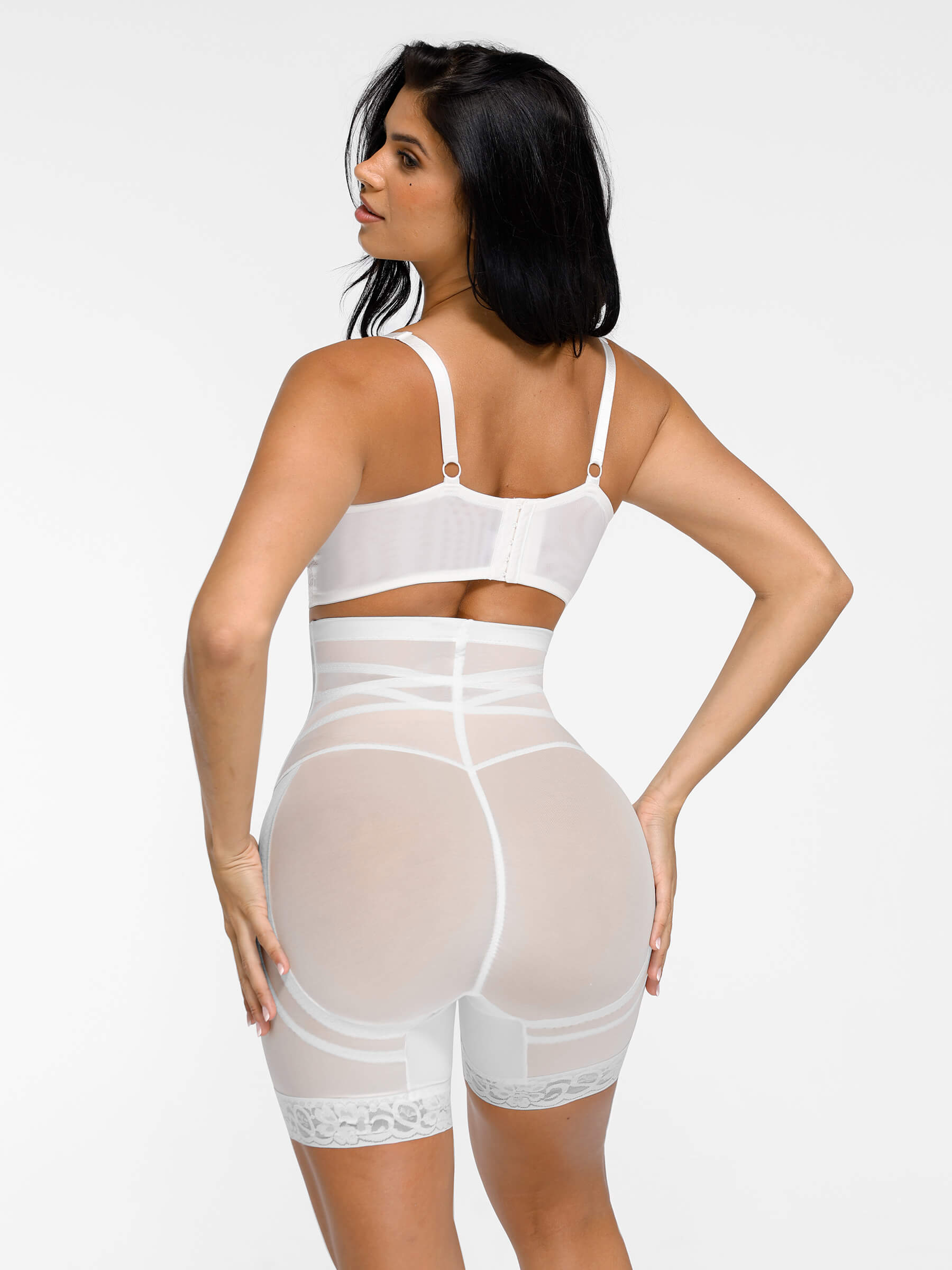 Short Modelador Vero Lace Air